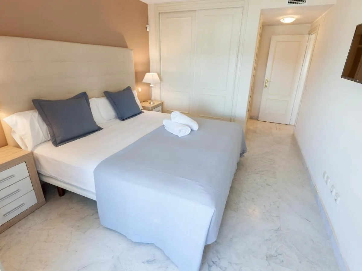 Vacation Marbella I Beach Puerto Banus Renovated Apt Wifi Gym Paddle