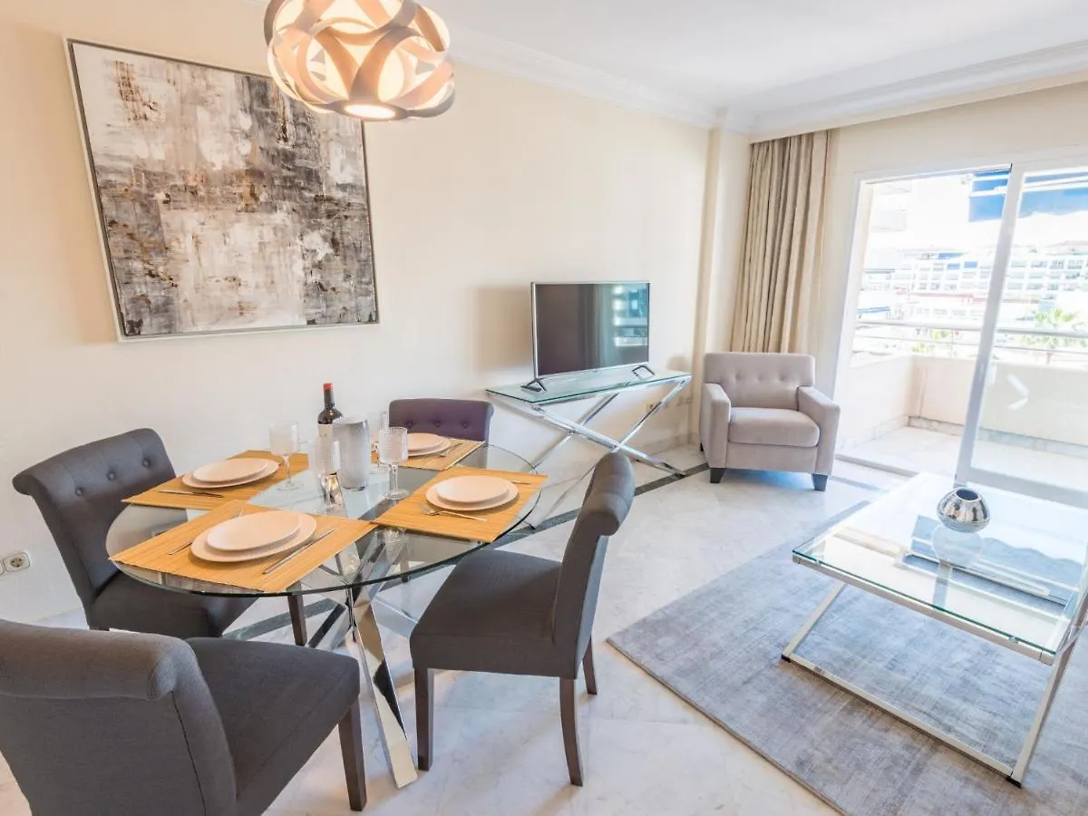 Vacation Marbella I Beach Puerto Banus Renovated Apt Wifi Gym Paddle Apartment
